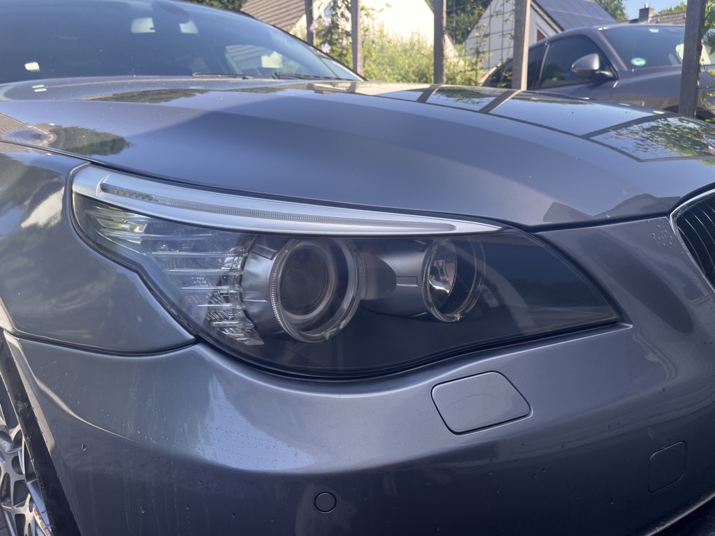 BMW 5-serie koplamp na koplamp herstel